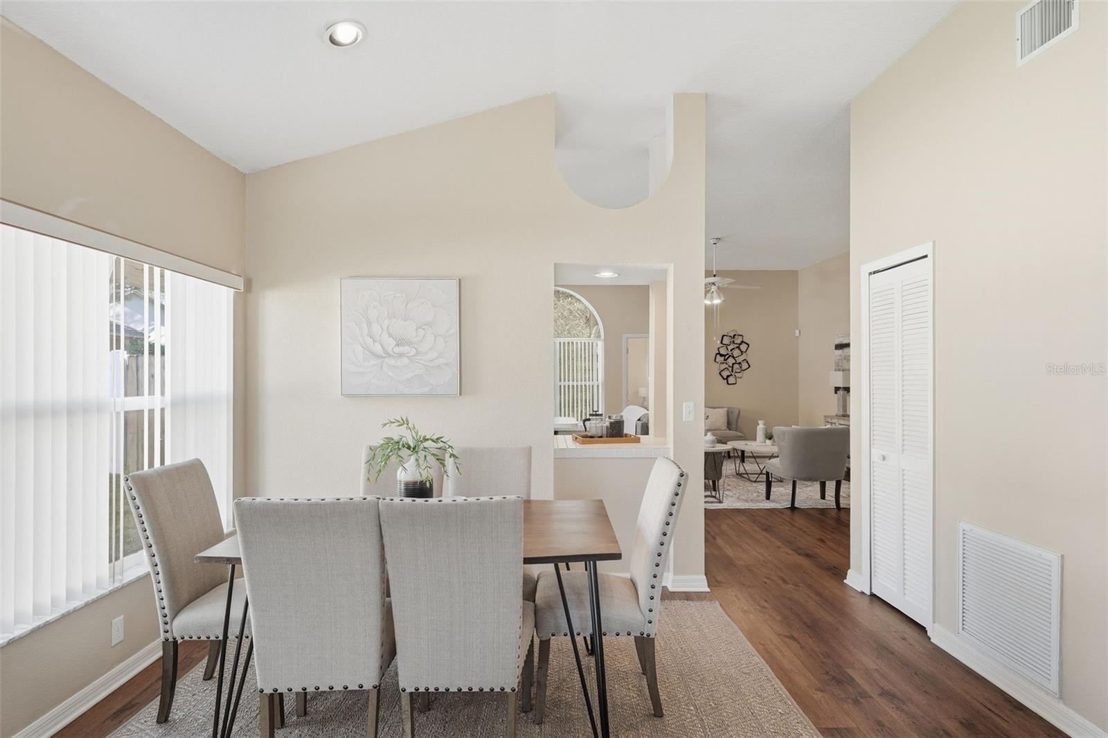 Image 8 of 32 For 1611 Sand Key Circle