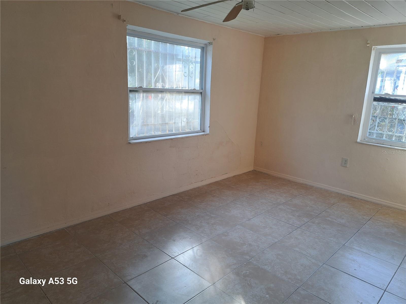 Image 12 of 14 For 2843 Livingston Street