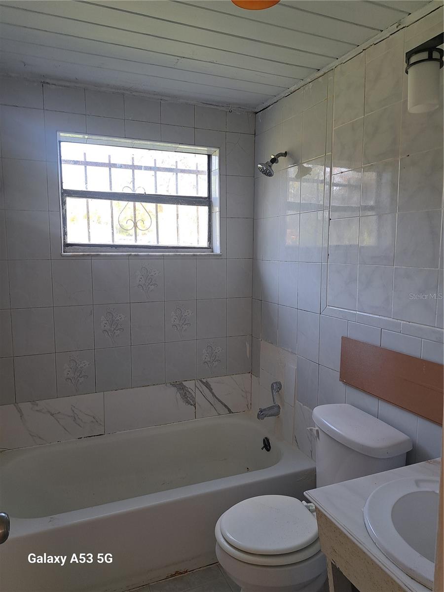 Image 14 of 14 For 2843 Livingston Street