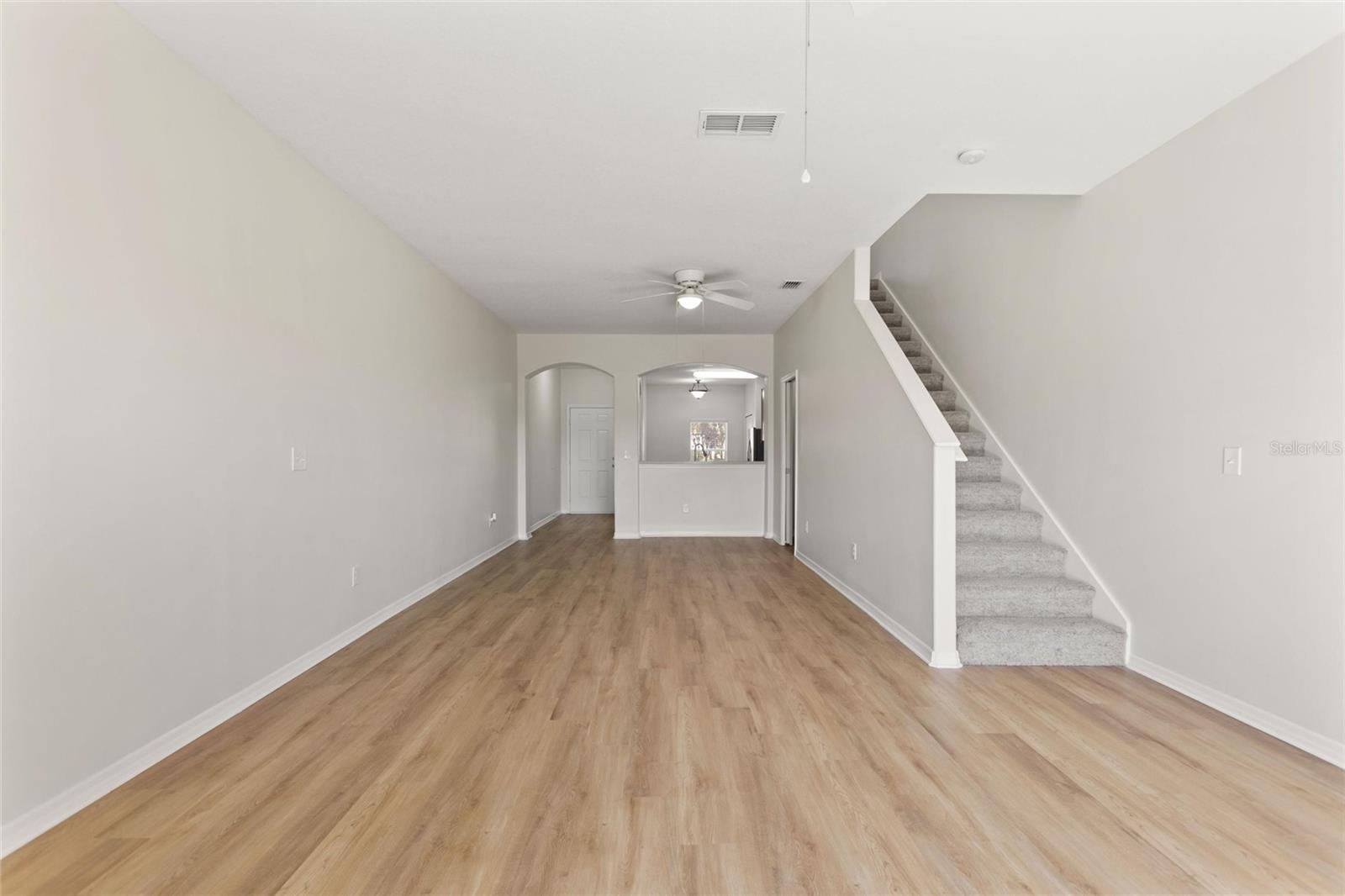 Image 6 of 20 For 1010 Chelsea Drive