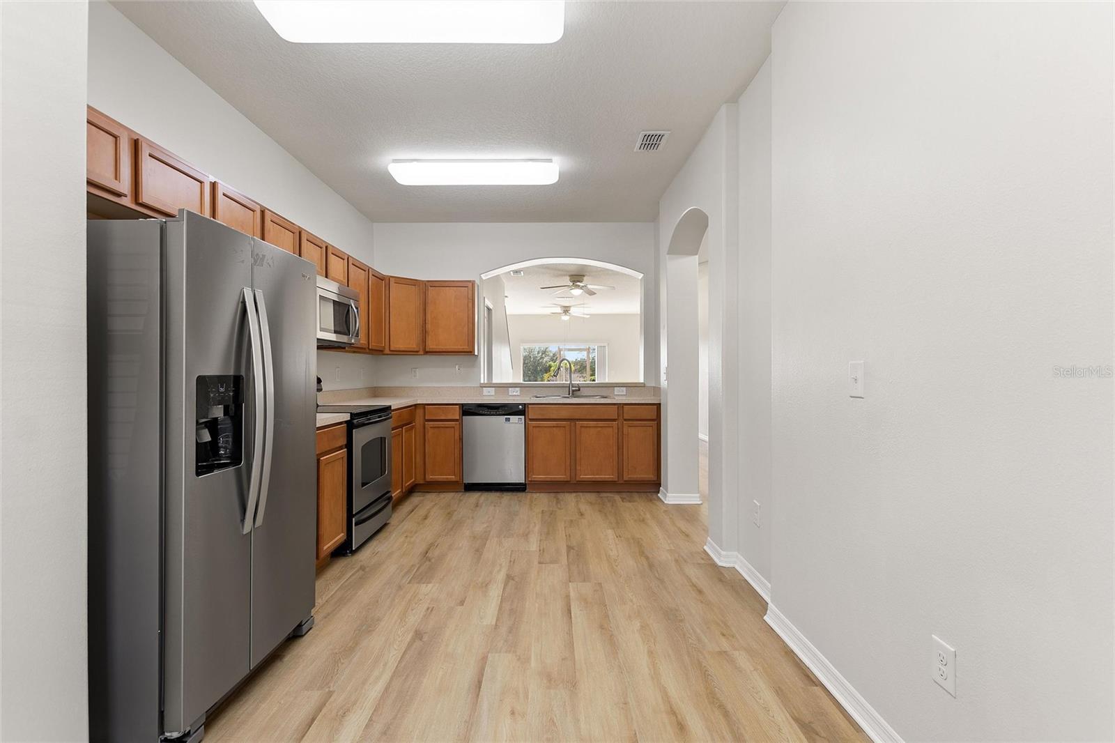 Image 9 of 20 For 1010 Chelsea Drive