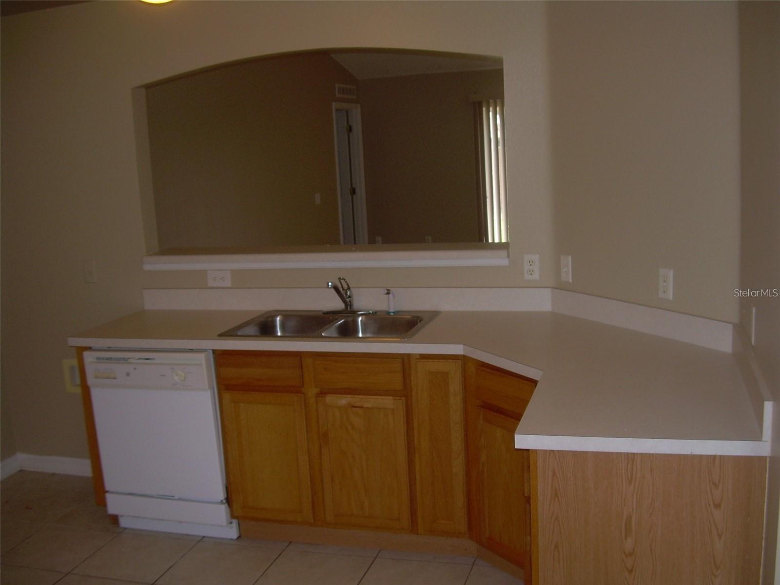 Image 3 of 12 For 1216 Hayward Avenue