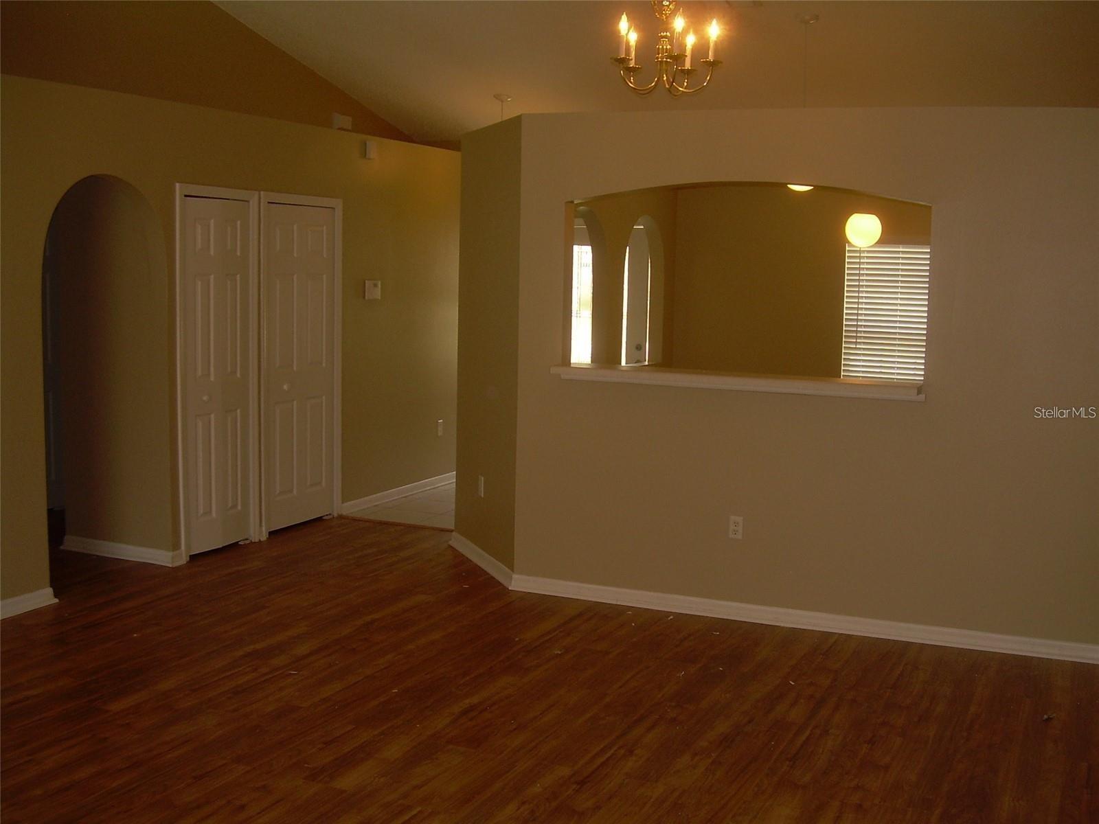 Image 5 of 12 For 1216 Hayward Avenue