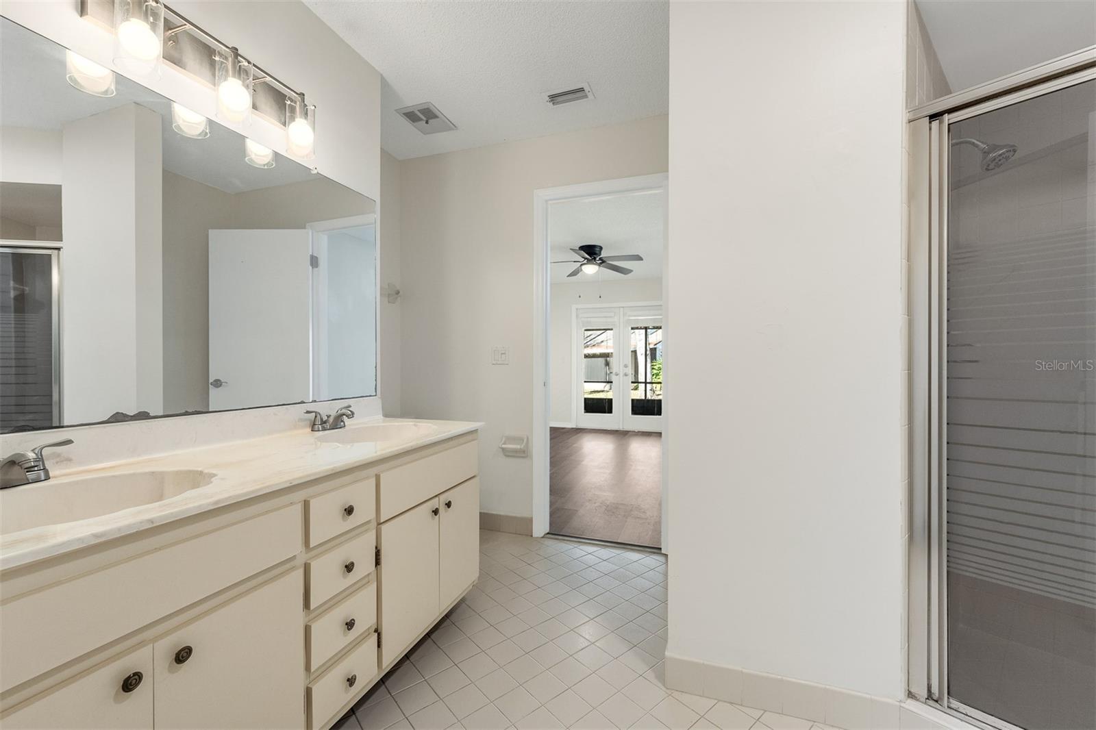 Image 21 of 43 For 233 Bob White Court 2330