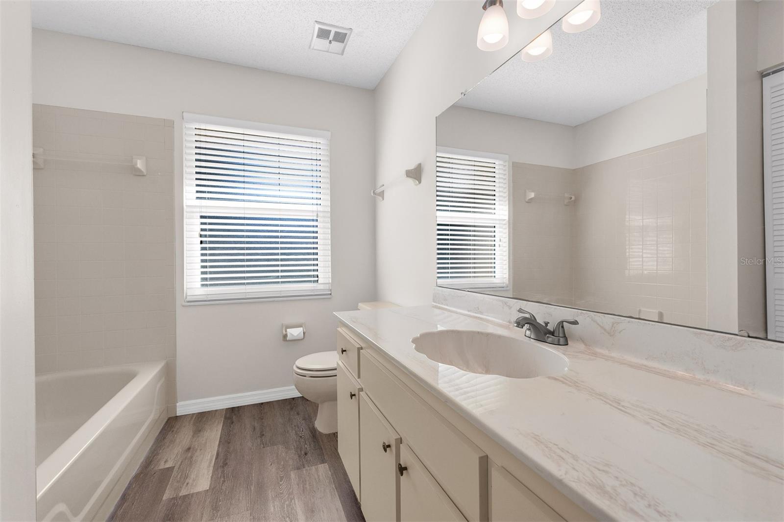 Image 24 of 43 For 233 Bob White Court 2330