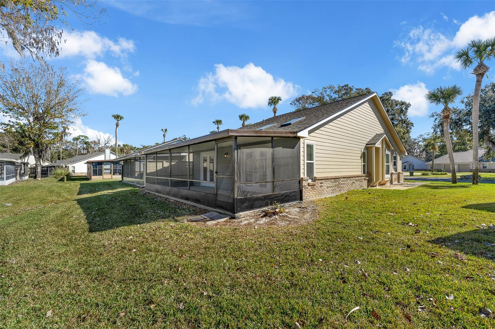 Image 32 of 43 For 233 Bob White Court 2330