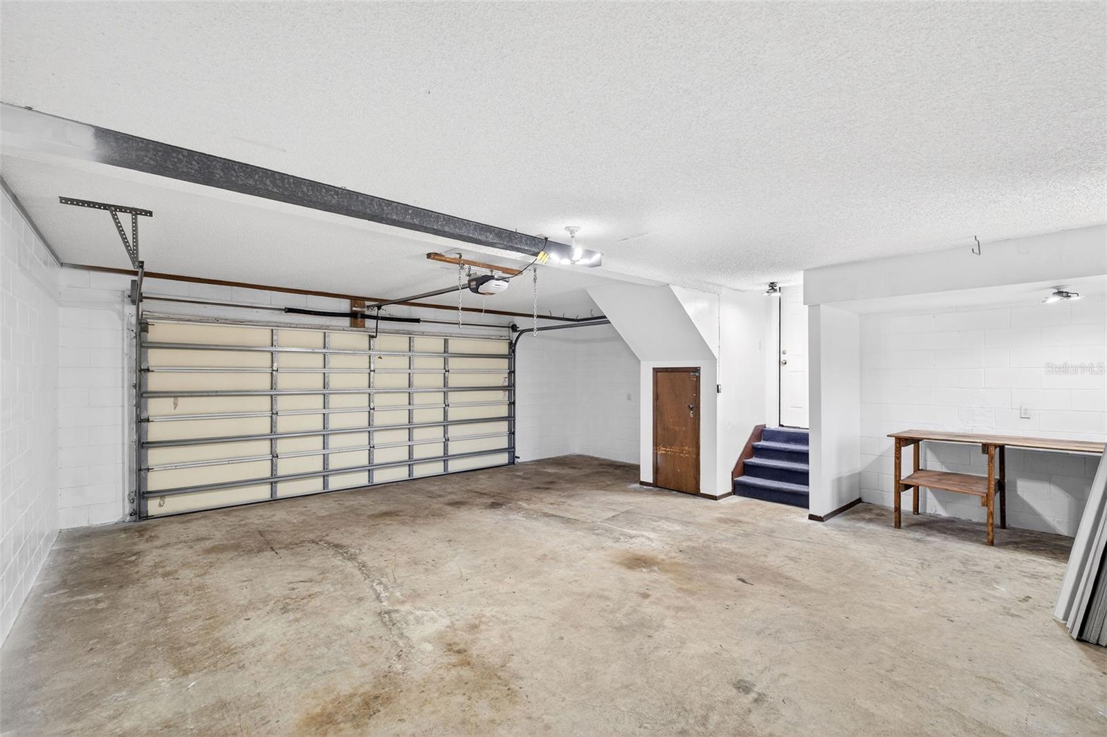 Image 20 of 26 For 3247 Kayenta Court