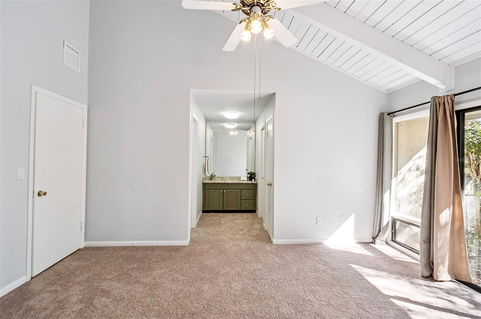 Image 18 of 59 For 200 Weeping Elm Lane