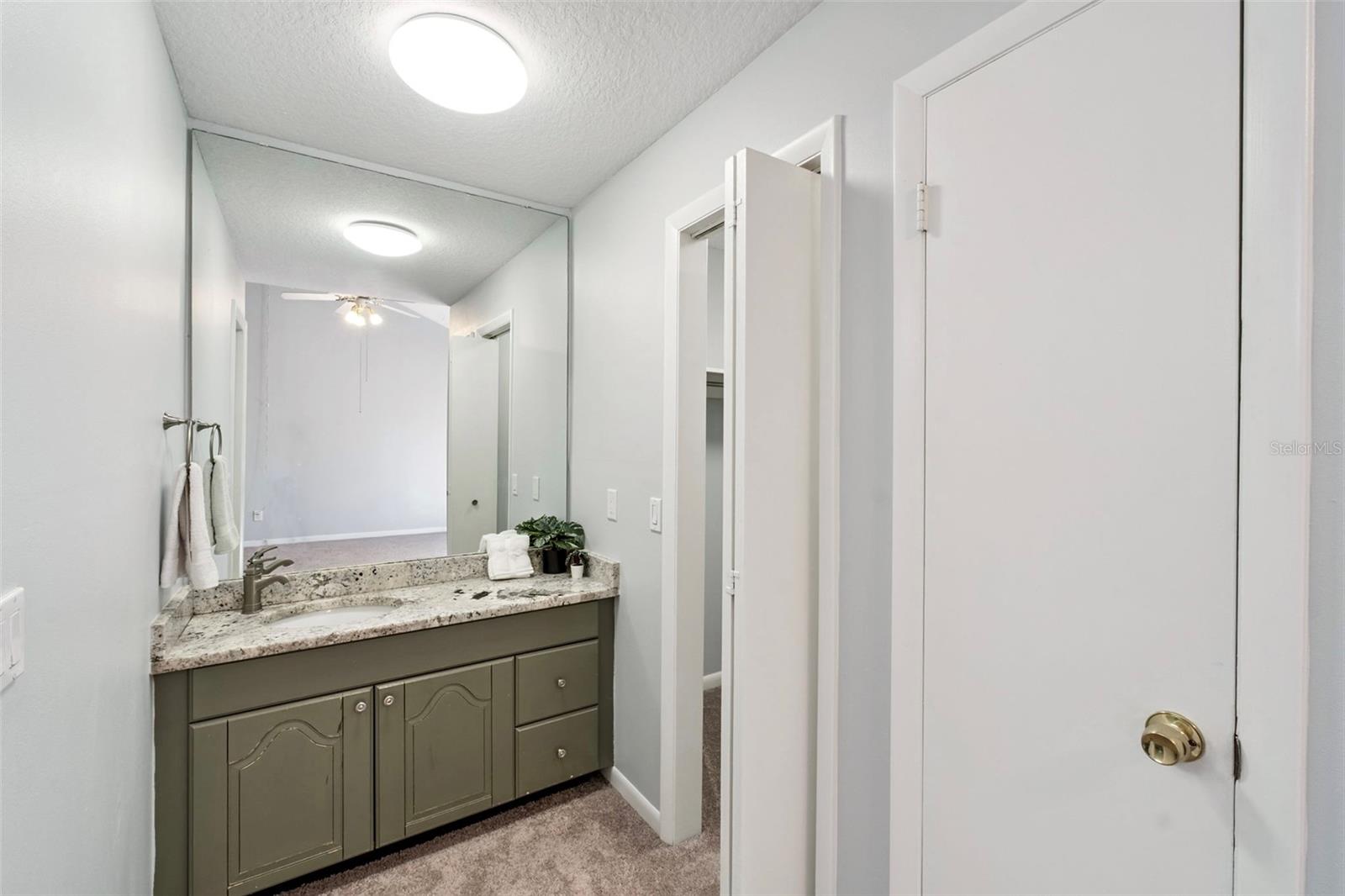 Image 20 of 59 For 200 Weeping Elm Lane