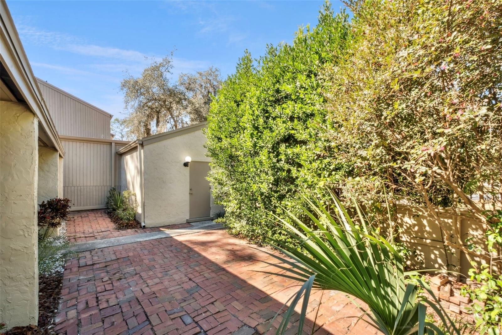 Image 3 of 59 For 200 Weeping Elm Lane