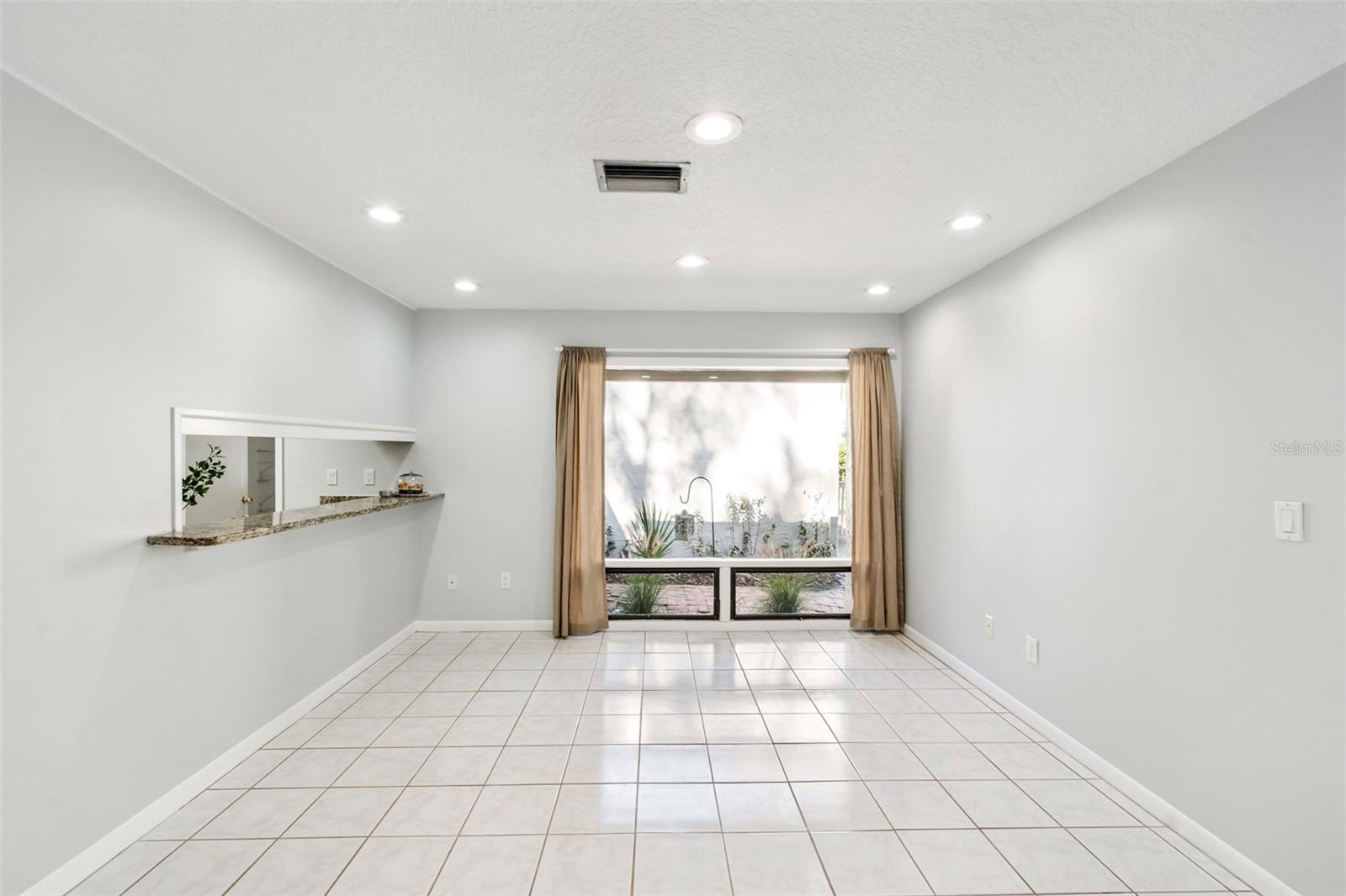 Image 9 of 59 For 200 Weeping Elm Lane