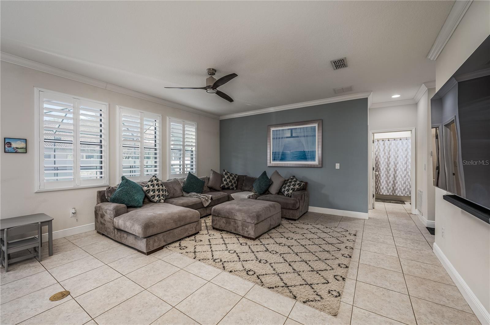 Image 16 of 56 For 23986 Terracina Court