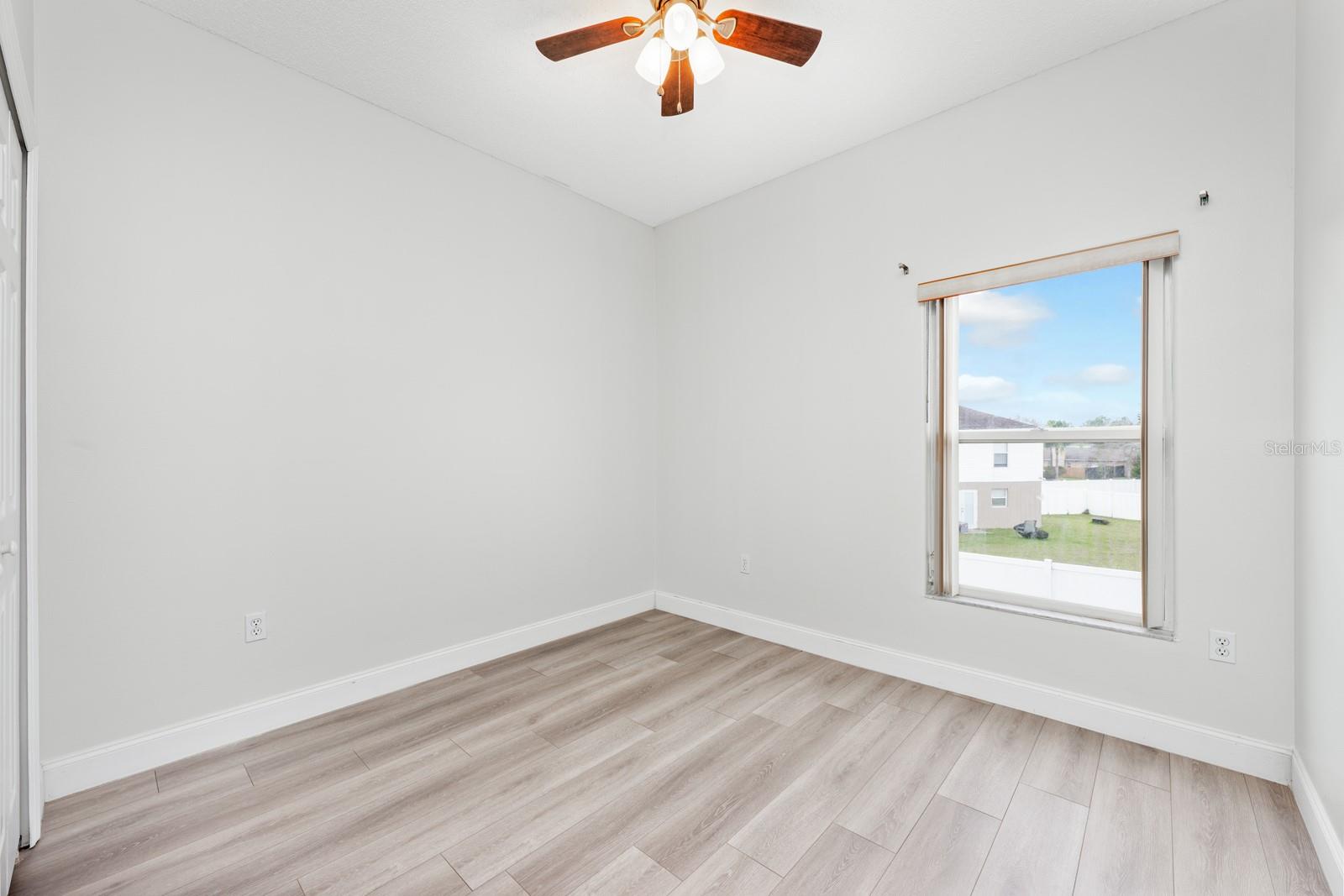 Image 14 of 28 For 3222 Reserve Court