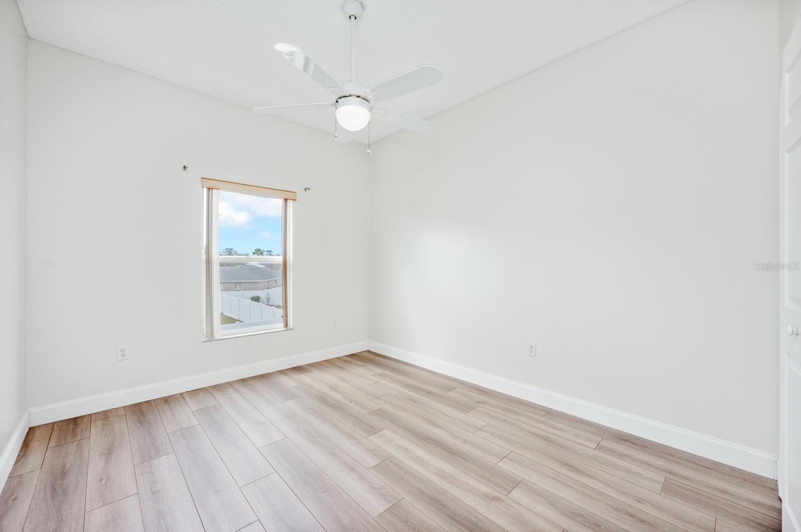 Image 15 of 28 For 3222 Reserve Court