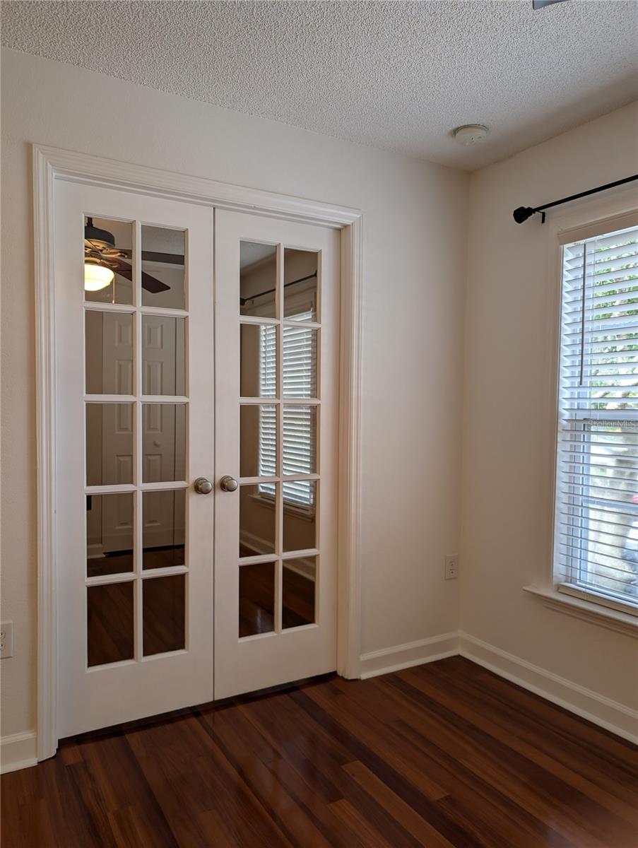 Image 8 of 31 For 2077 Dixie Belle Drive 2077g