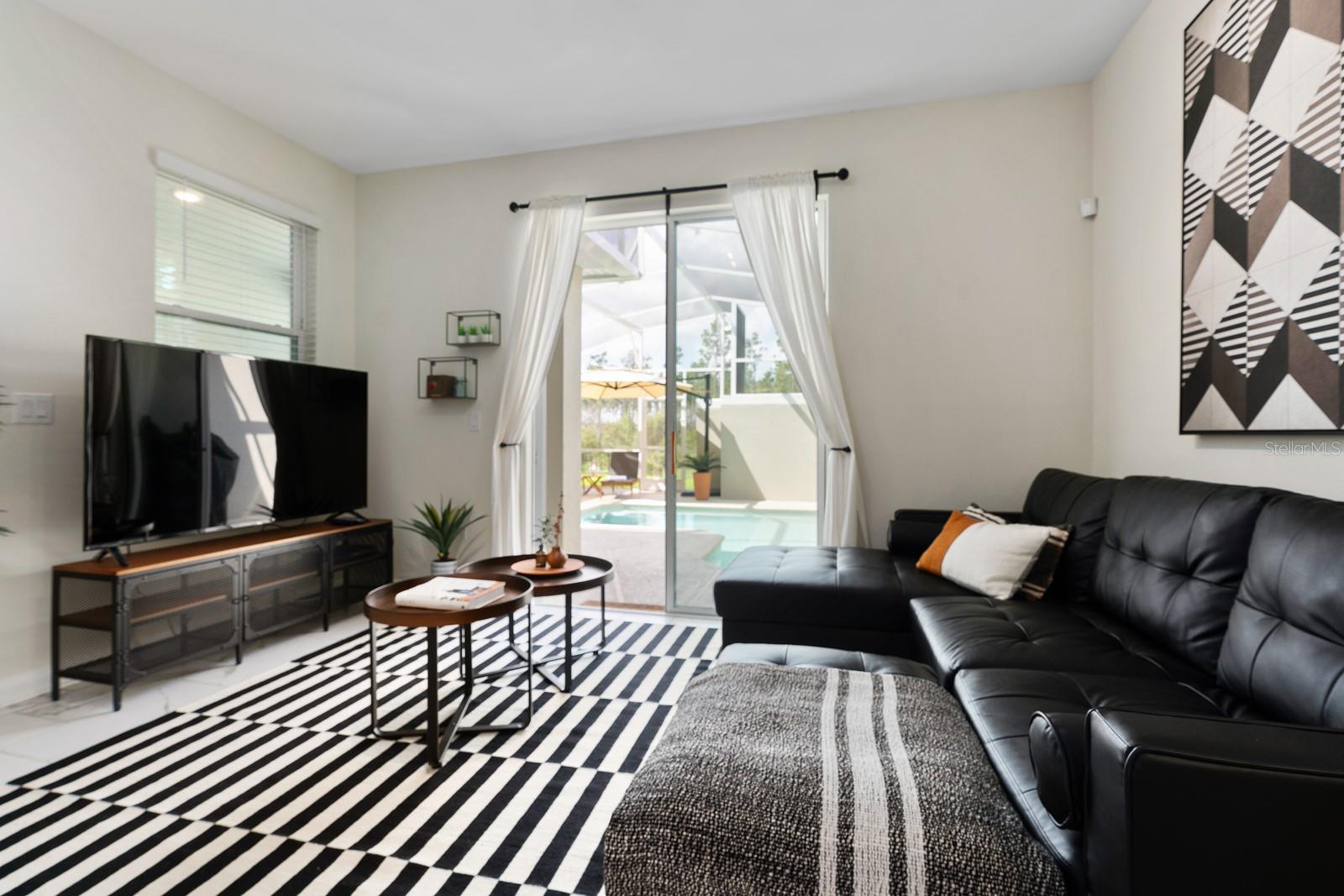 Image 17 of 40 For 278 Ocean Course Avenue