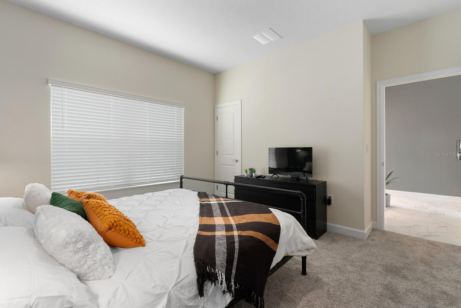 Image 24 of 40 For 278 Ocean Course Avenue