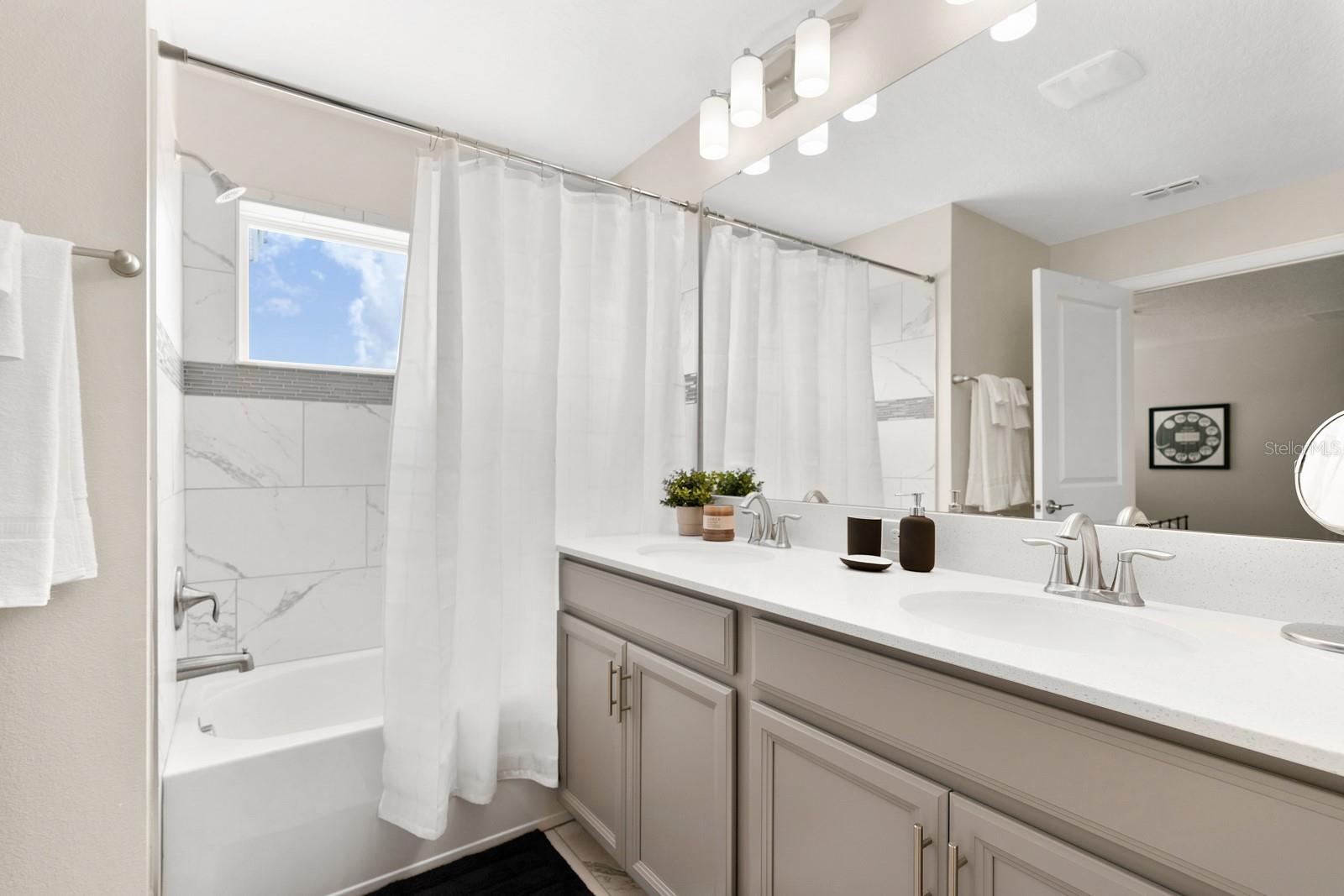 Image 28 of 40 For 278 Ocean Course Avenue