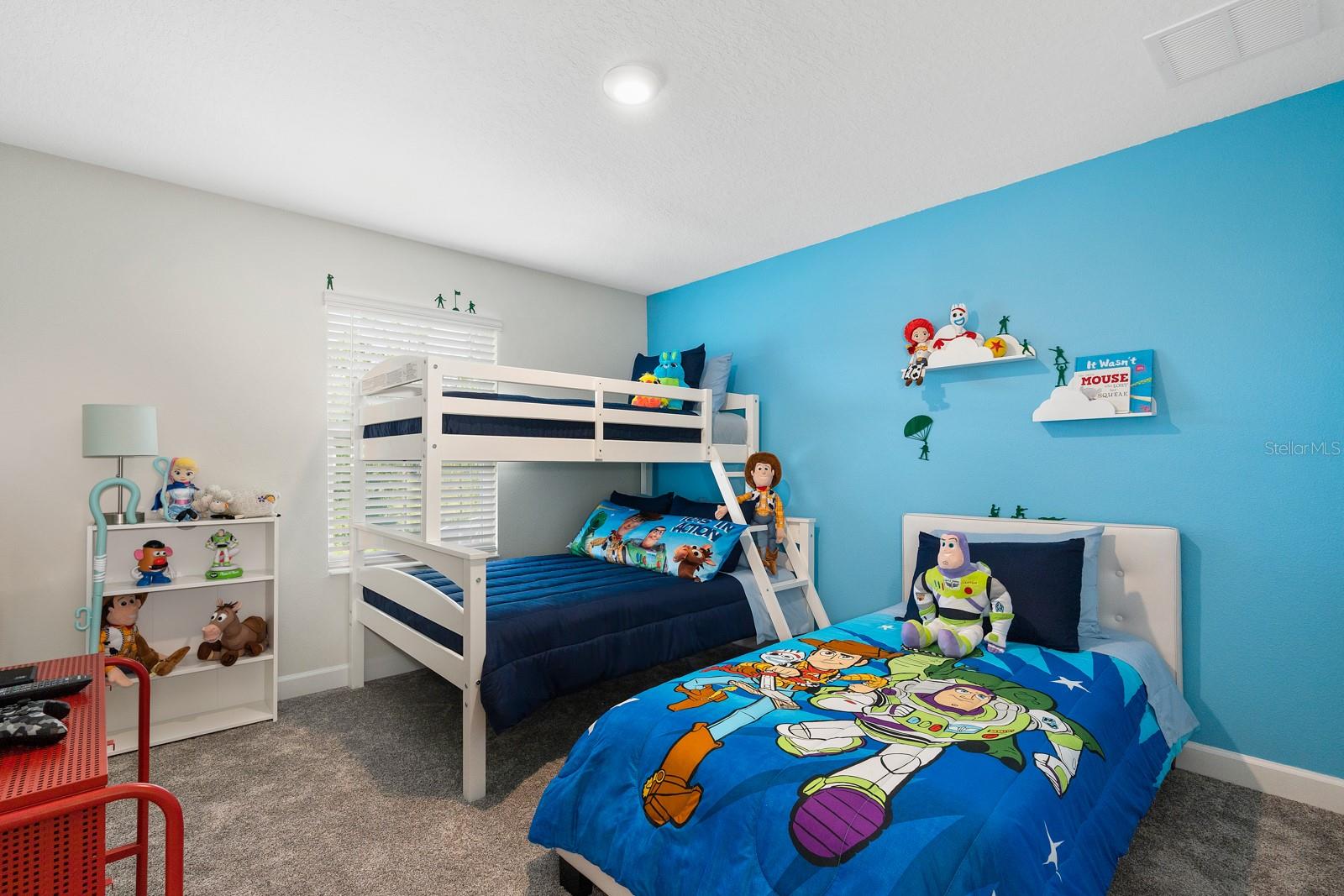 Image 30 of 40 For 278 Ocean Course Avenue