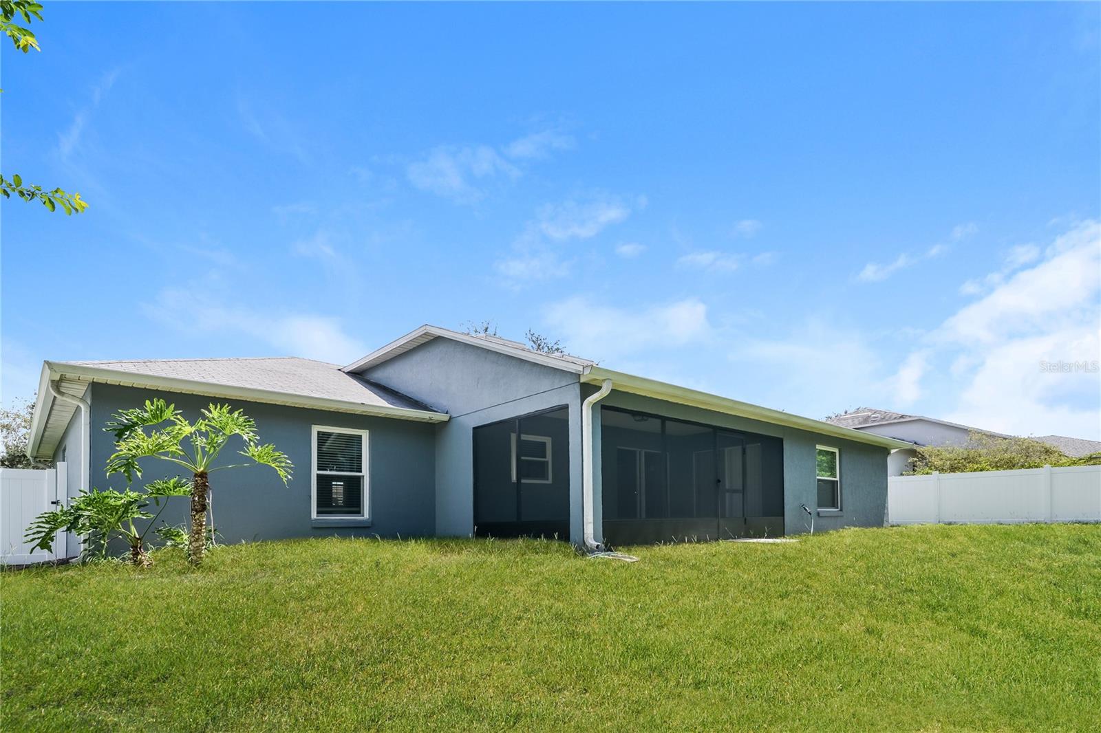 Image 15 of 16 For 10612 Cedar Forest Circle