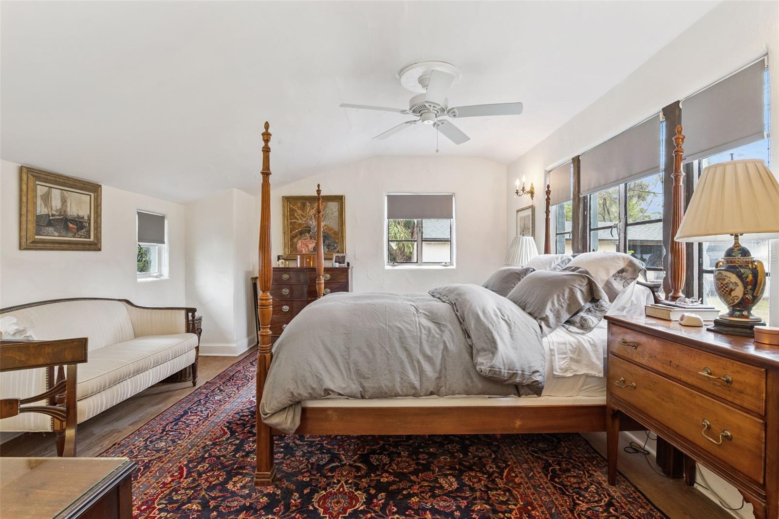 Image 19 of 47 For 1541 Westchester Avenue