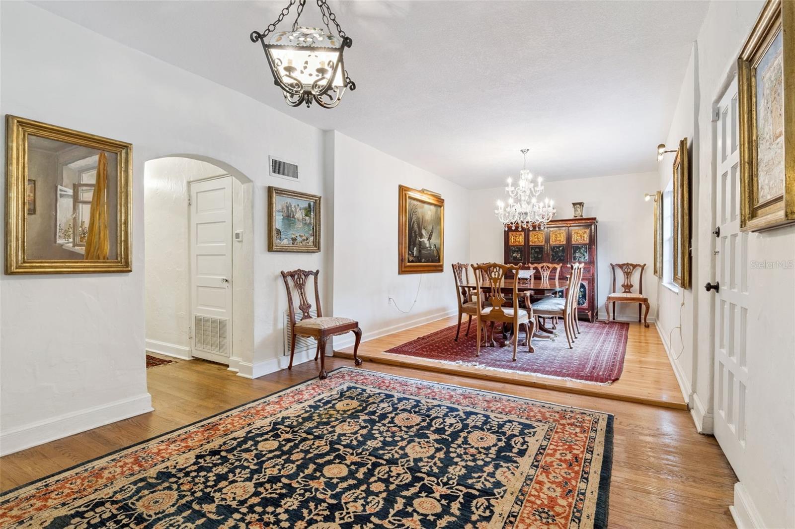 Image 7 of 47 For 1541 Westchester Avenue