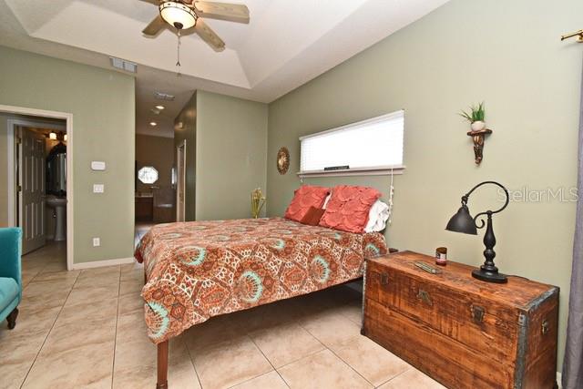 Image 24 of 57 For 11994 Mckinnon Road