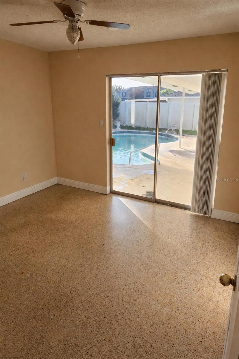 Image 3 of 12 For 2421 Archer Boulevard