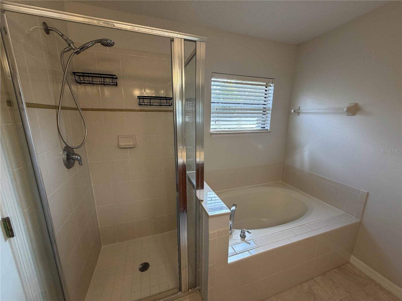 Image 14 of 23 For 5210 Windsor Lake Circle