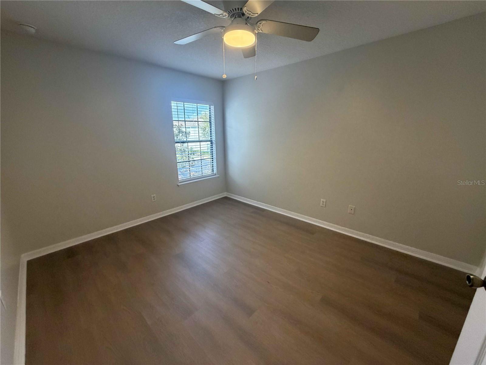 Image 18 of 23 For 5210 Windsor Lake Circle