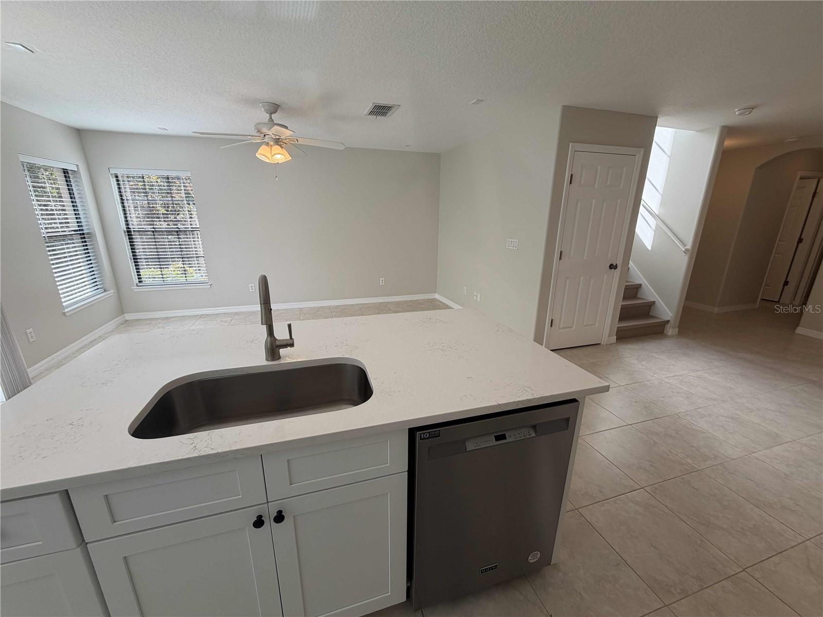 Image 9 of 23 For 5210 Windsor Lake Circle