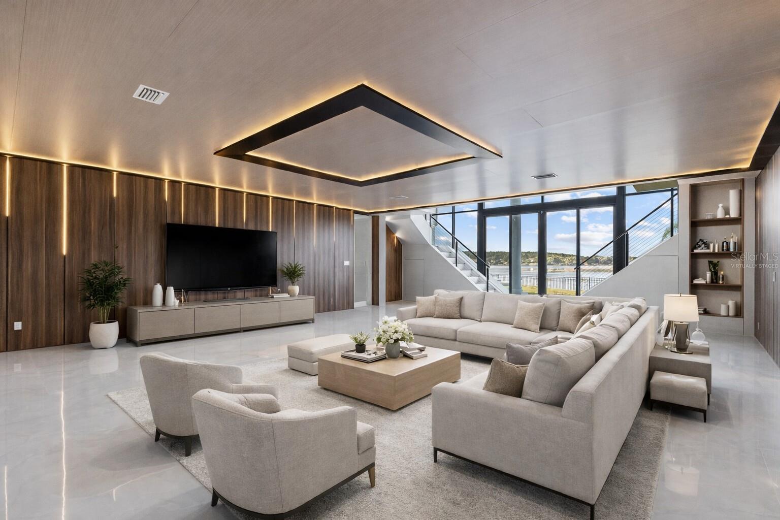 Image 35 of 75 For 10843 Lakeshore Drive