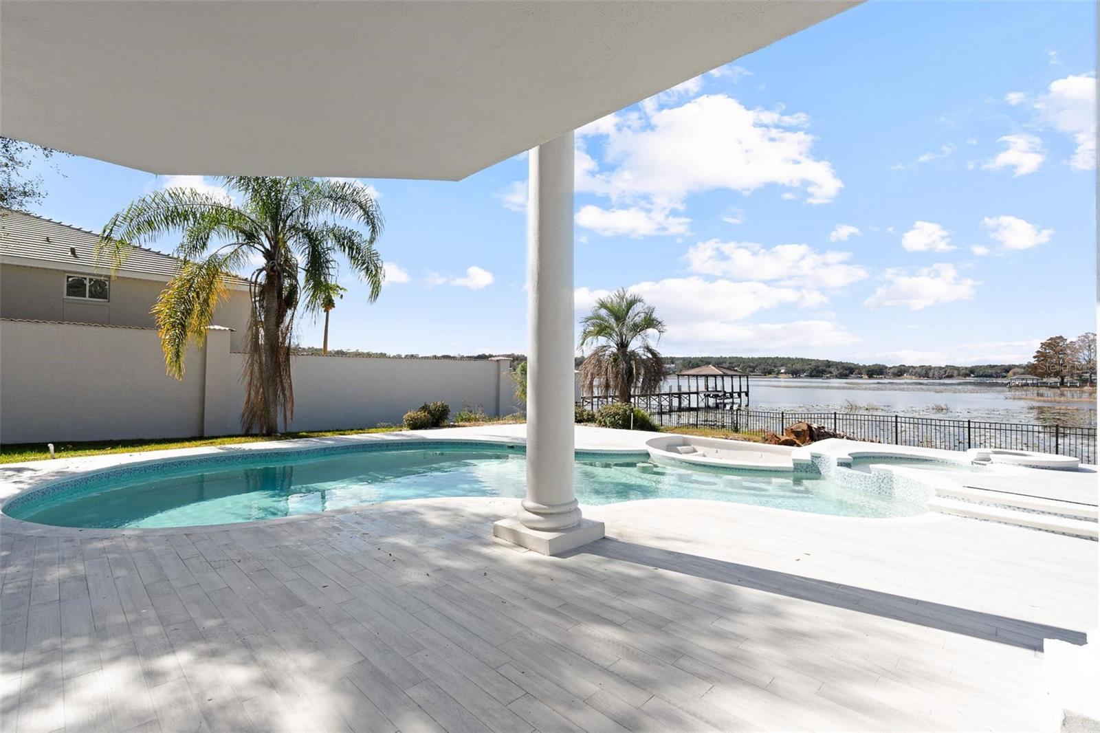 Image 72 of 75 For 10843 Lakeshore Drive