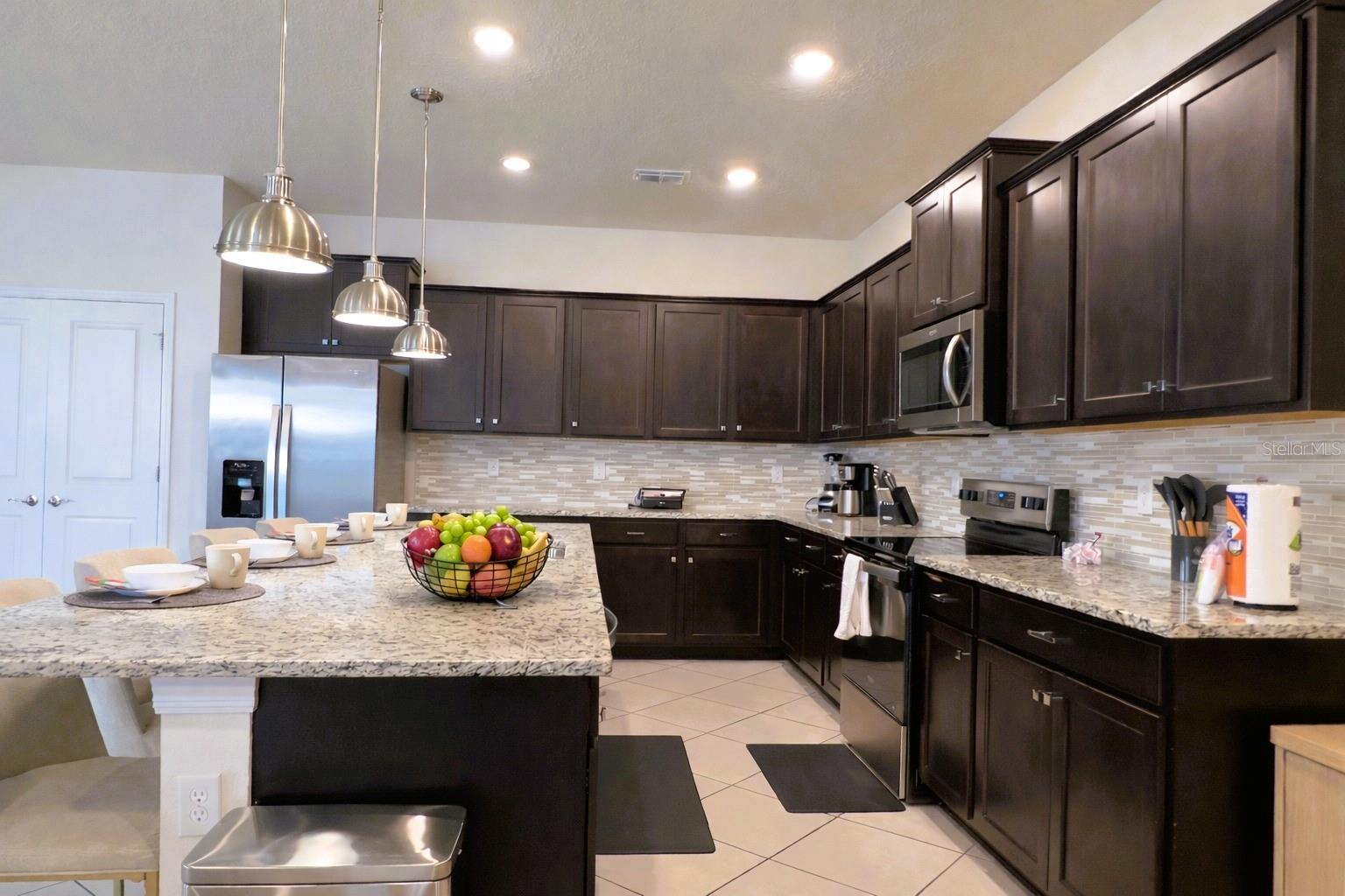 Image 11 of 78 For 16204 Saint Martin Street