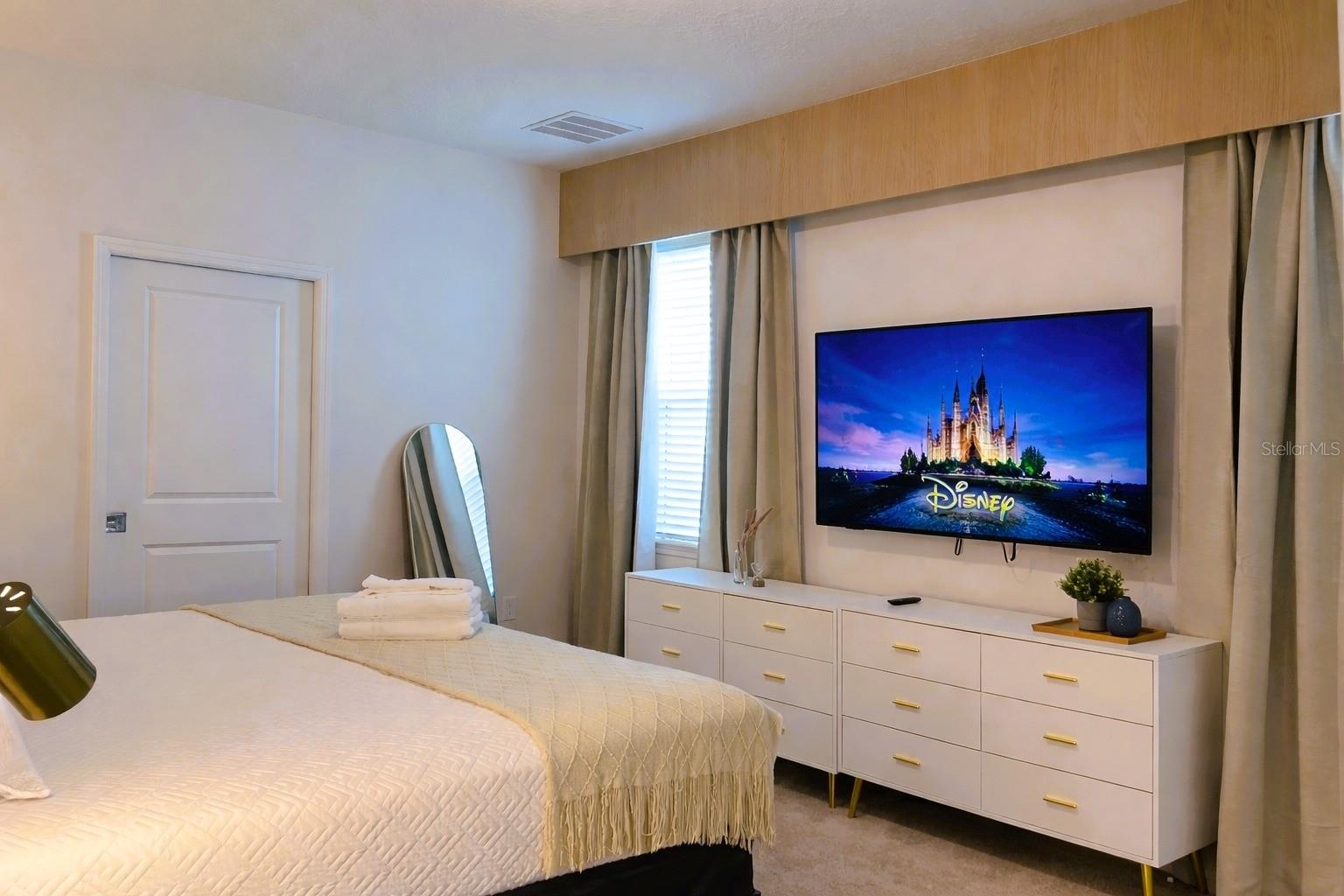 Image 17 of 78 For 16204 Saint Martin Street