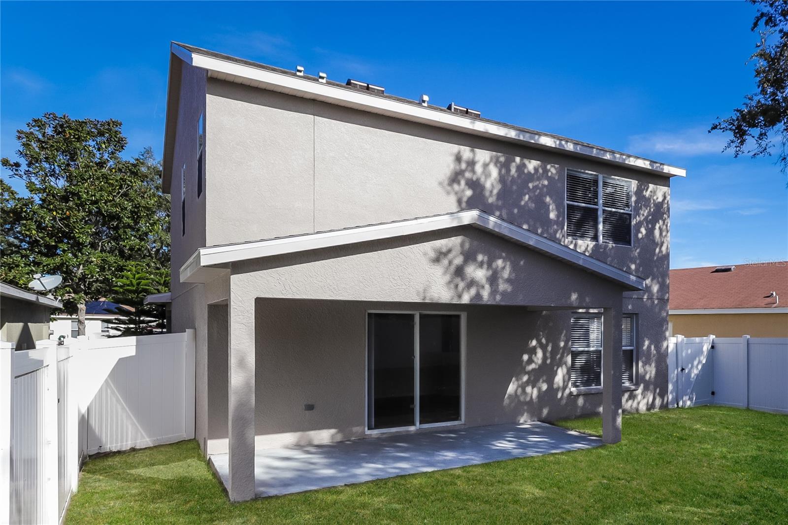 Image 14 of 17 For 11420 Bay Gardens Loop