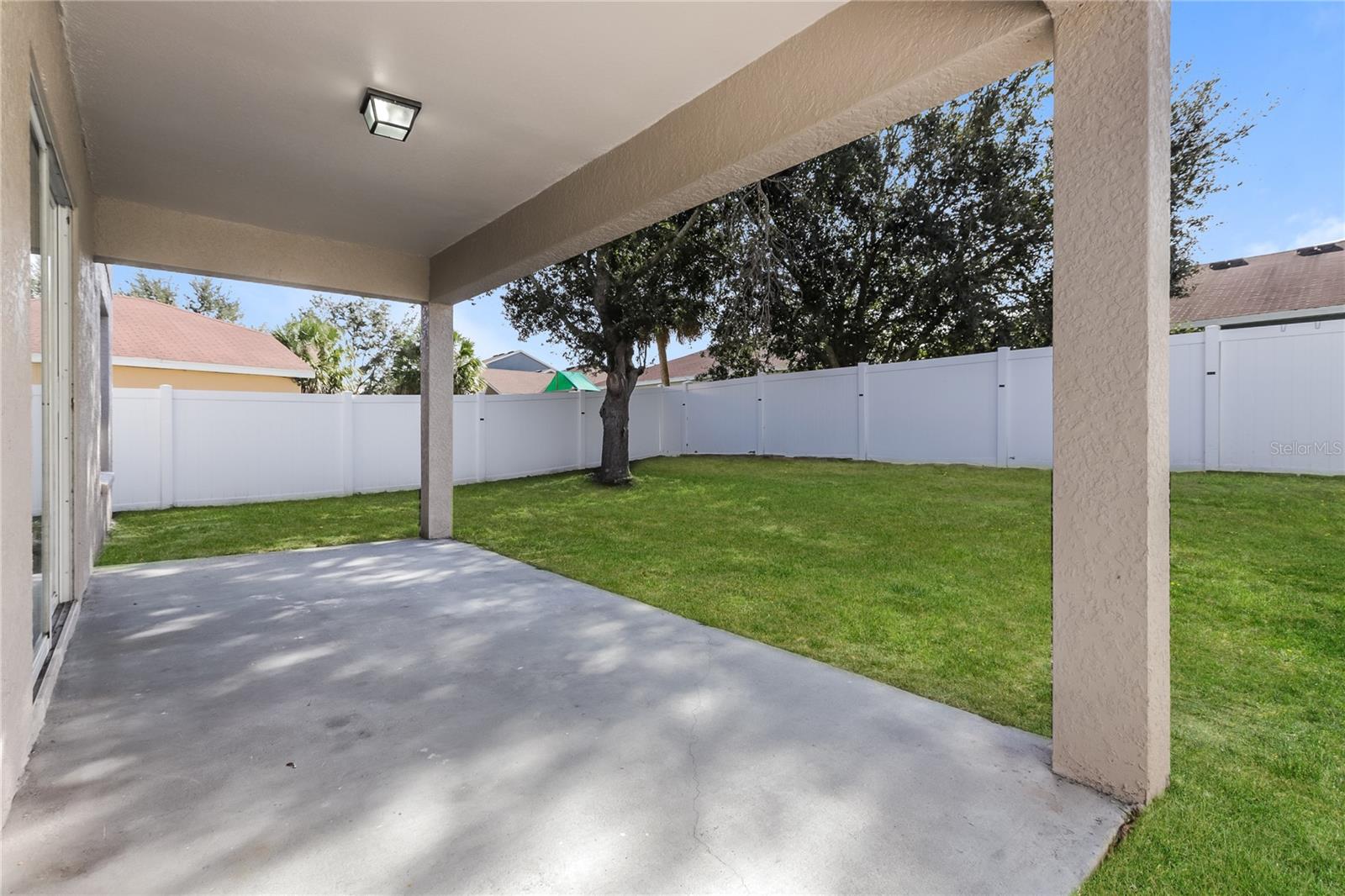 Image 15 of 17 For 11420 Bay Gardens Loop