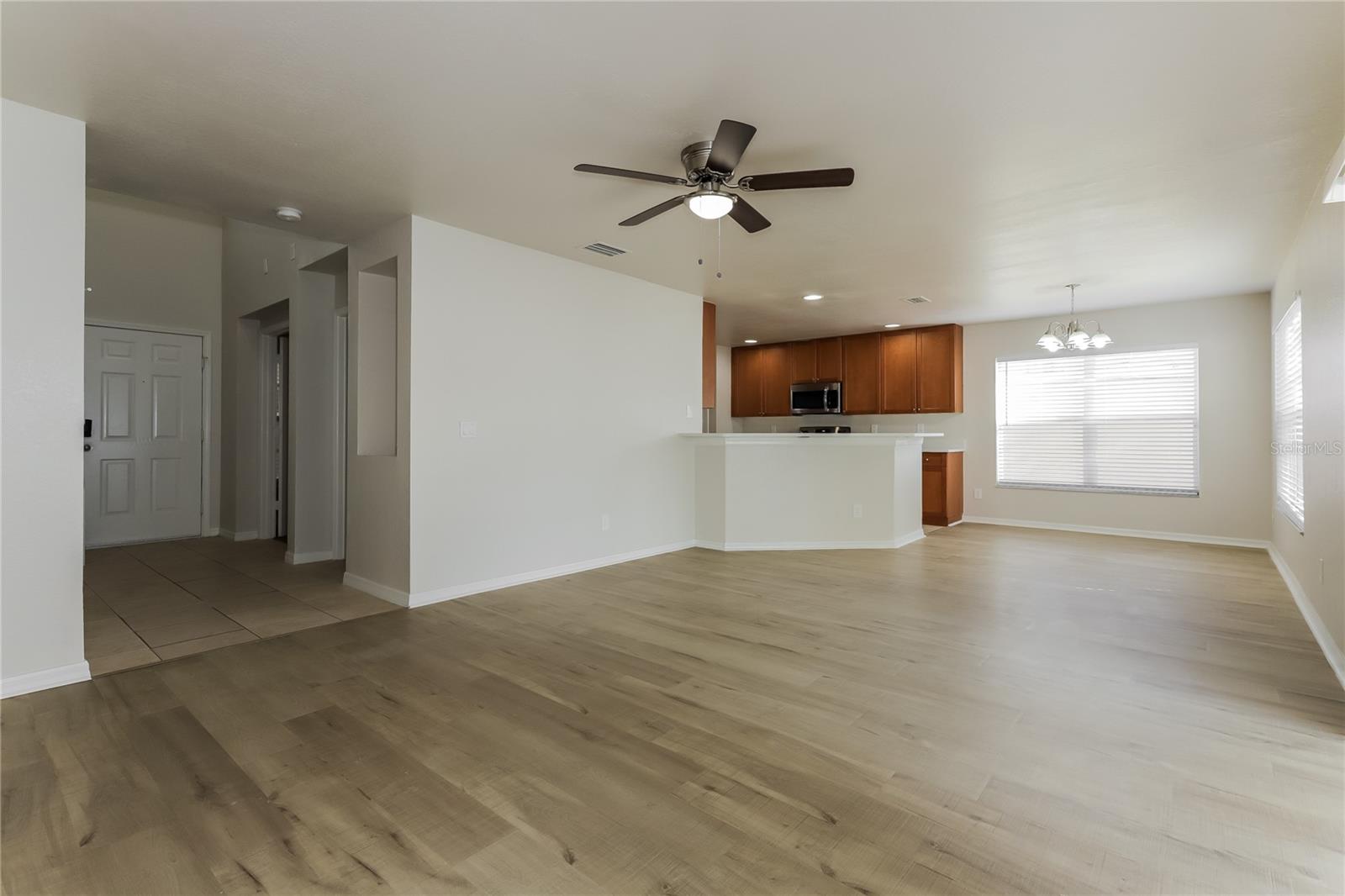 Image 3 of 17 For 11420 Bay Gardens Loop