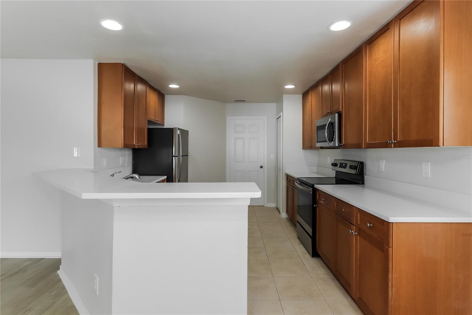 Image 5 of 17 For 11420 Bay Gardens Loop