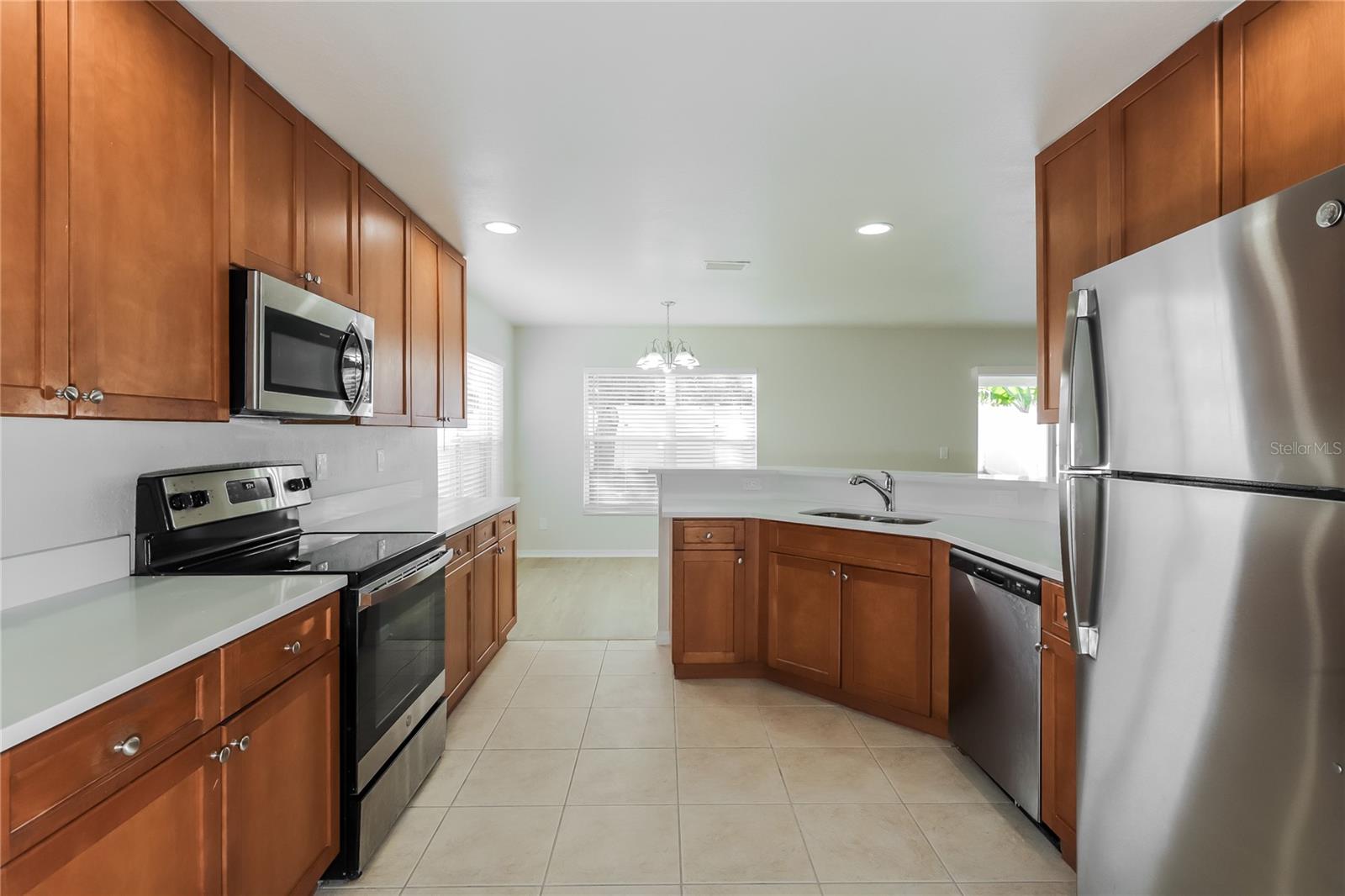 Image 6 of 17 For 11420 Bay Gardens Loop