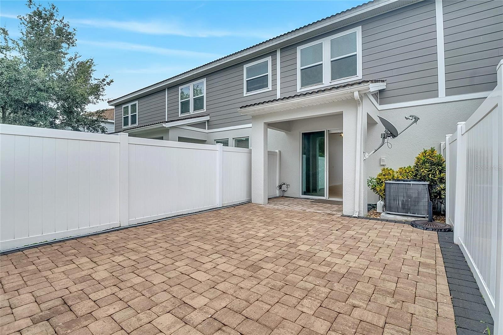 Image 46 of 62 For 9161 Shepton Street