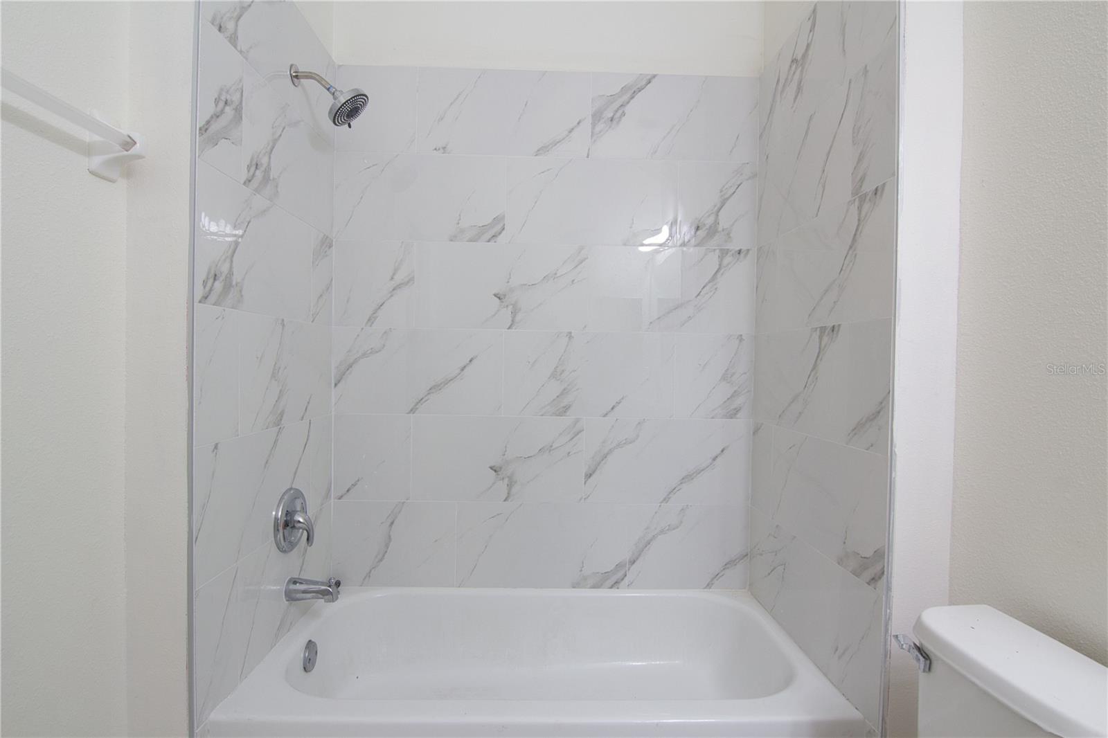 Image 10 of 23 For 13584 Turtle Marsh Loop 114