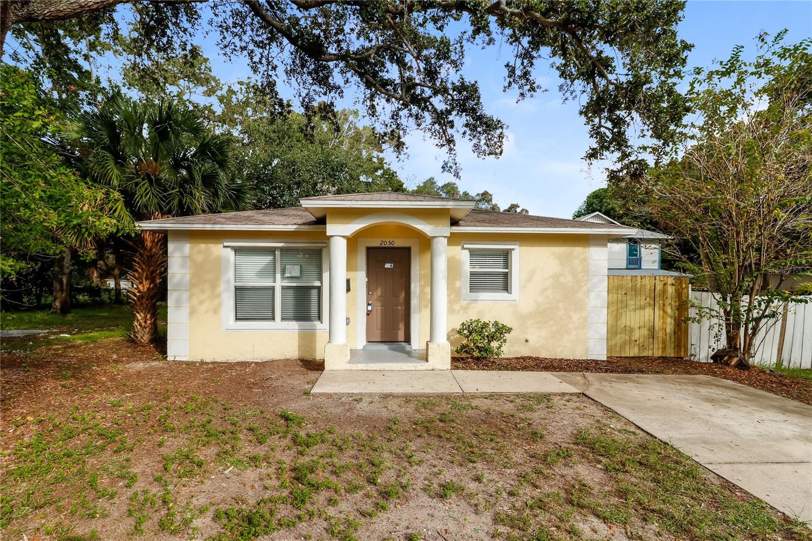 Details for 2050 14th Street S, ST PETERSBURG, FL 33705