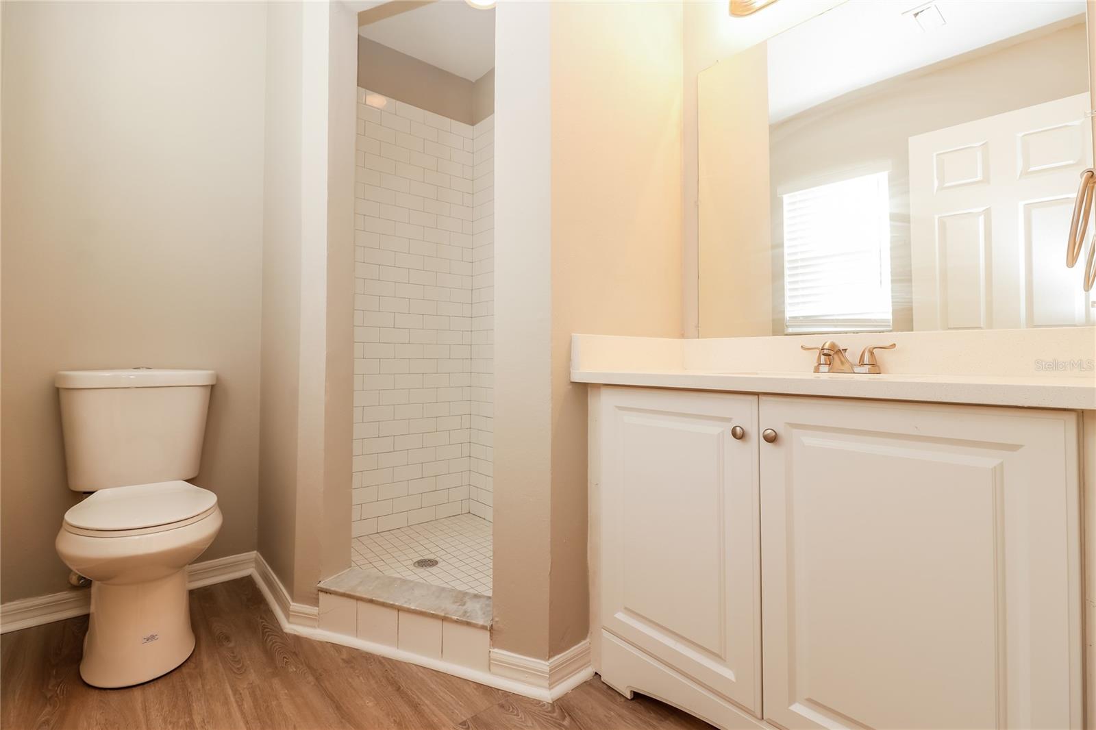 Image 10 of 15 For 2050 14th Street S