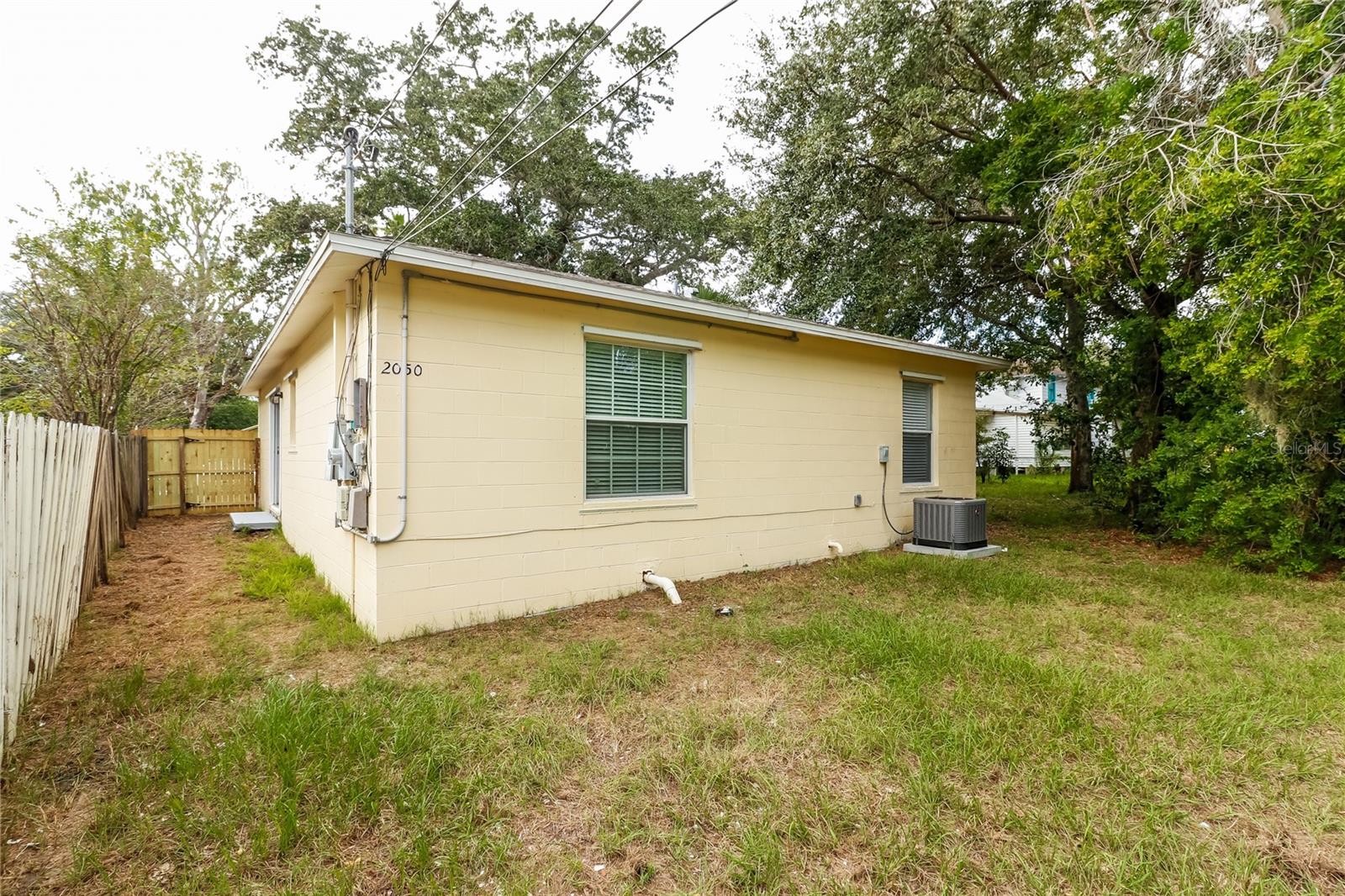 Image 14 of 15 For 2050 14th Street S