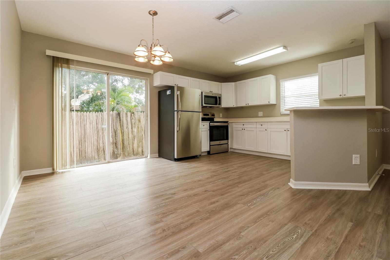 Image 5 of 15 For 2050 14th Street S