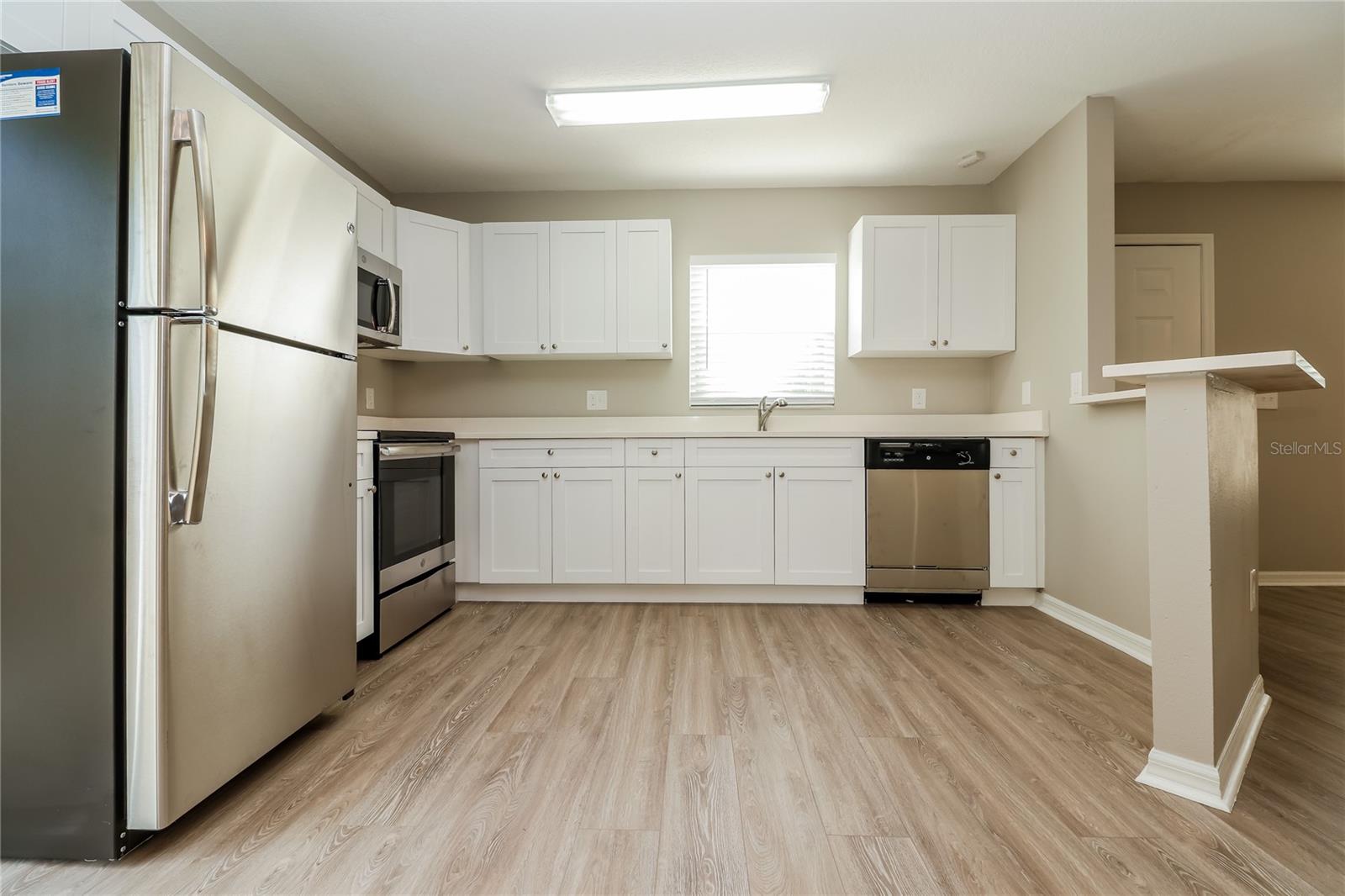 Image 7 of 15 For 2050 14th Street S