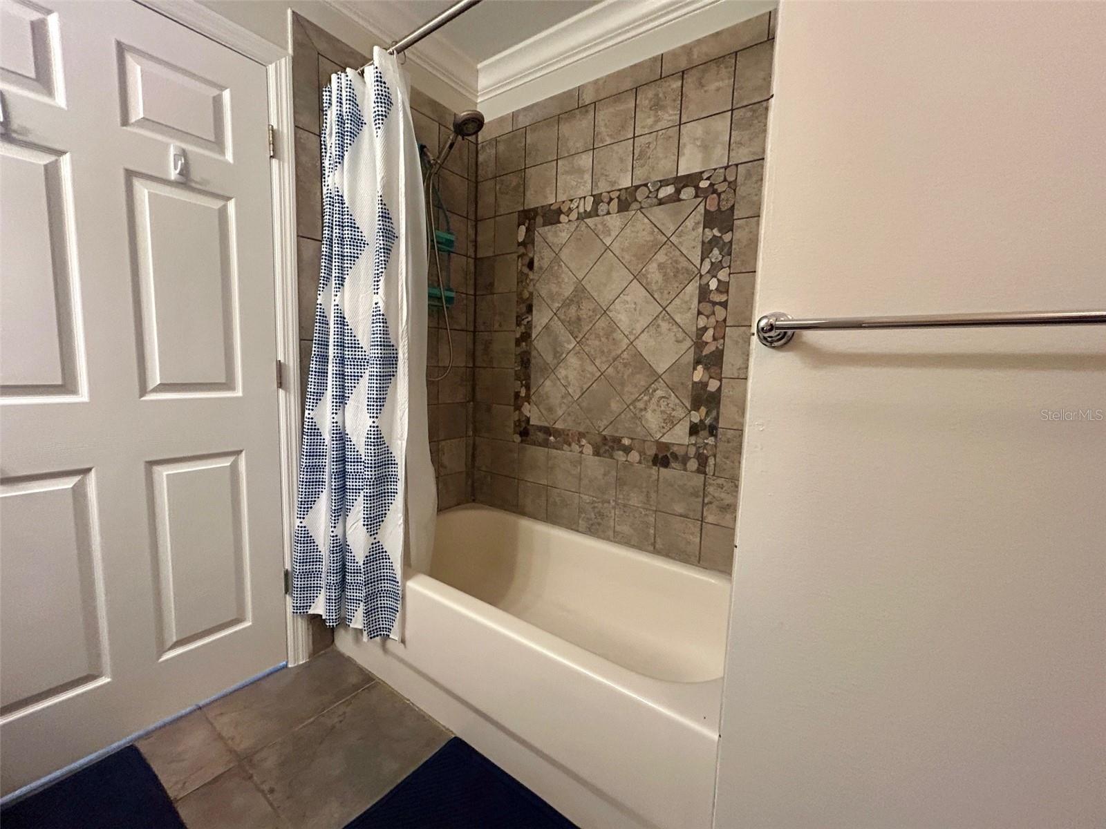 Image 10 of 24 For 5164 Dorwin Place