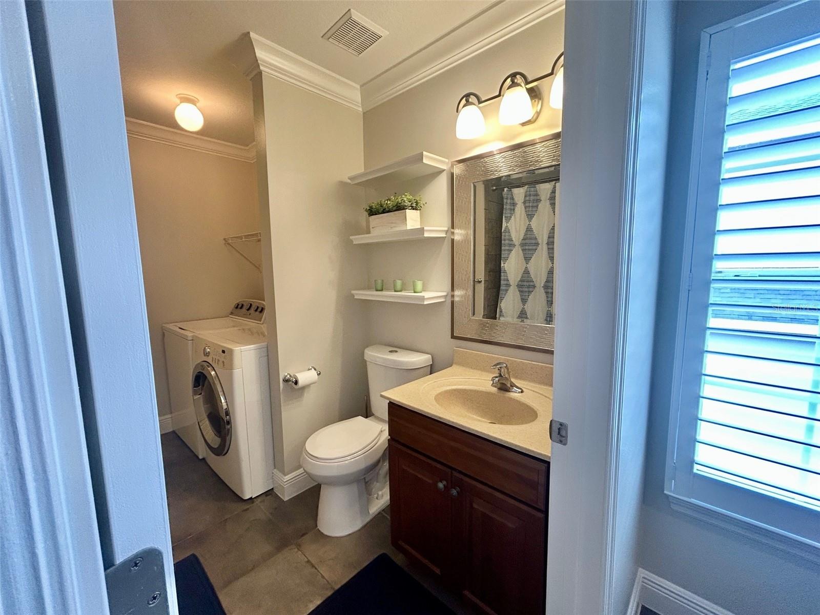 Image 8 of 24 For 5164 Dorwin Place