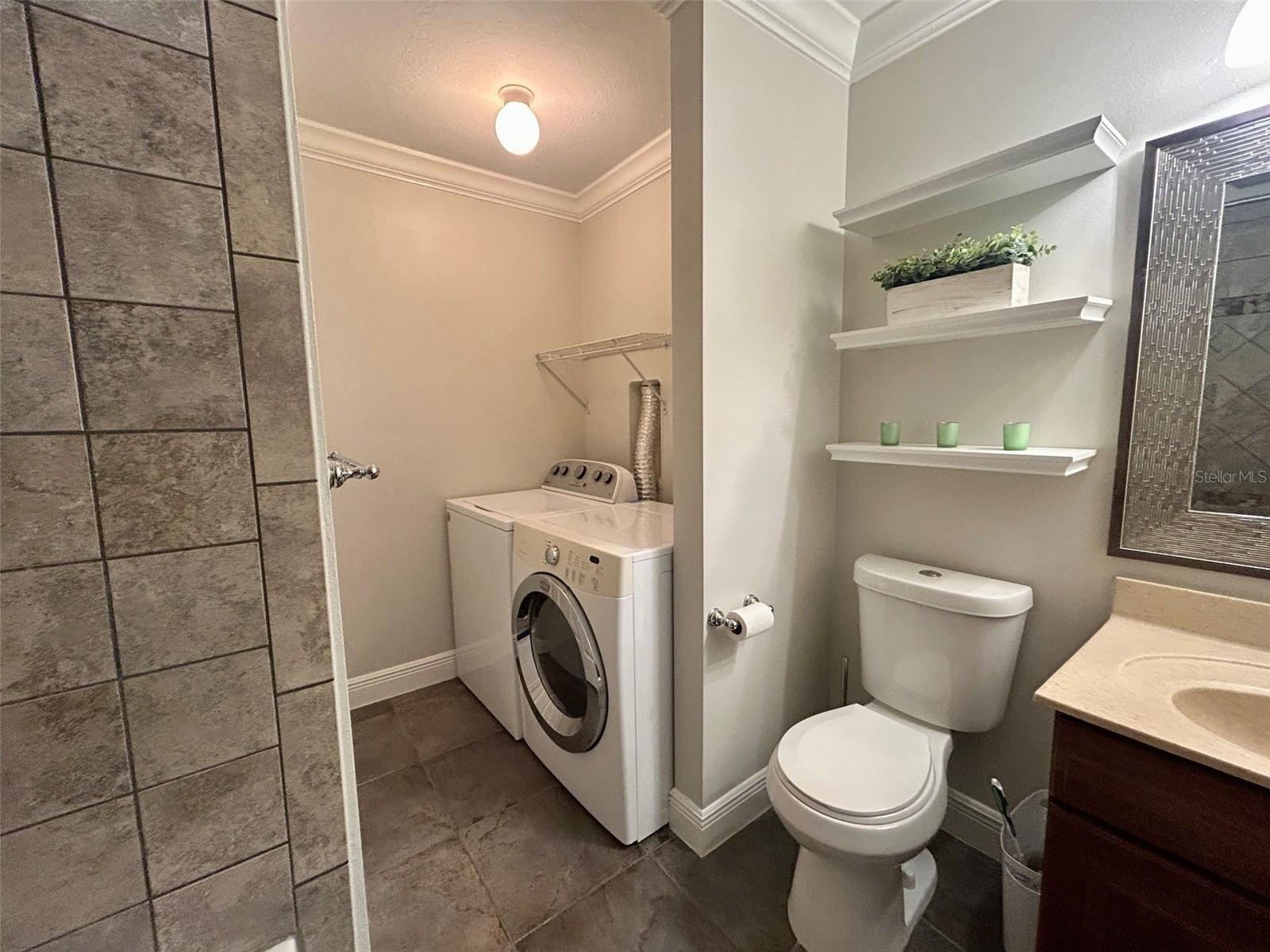 Image 9 of 24 For 5164 Dorwin Place